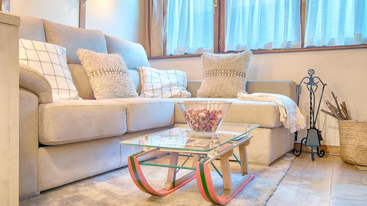 לס Saplan Real Estate Carlac מראה חיצוני תמונה