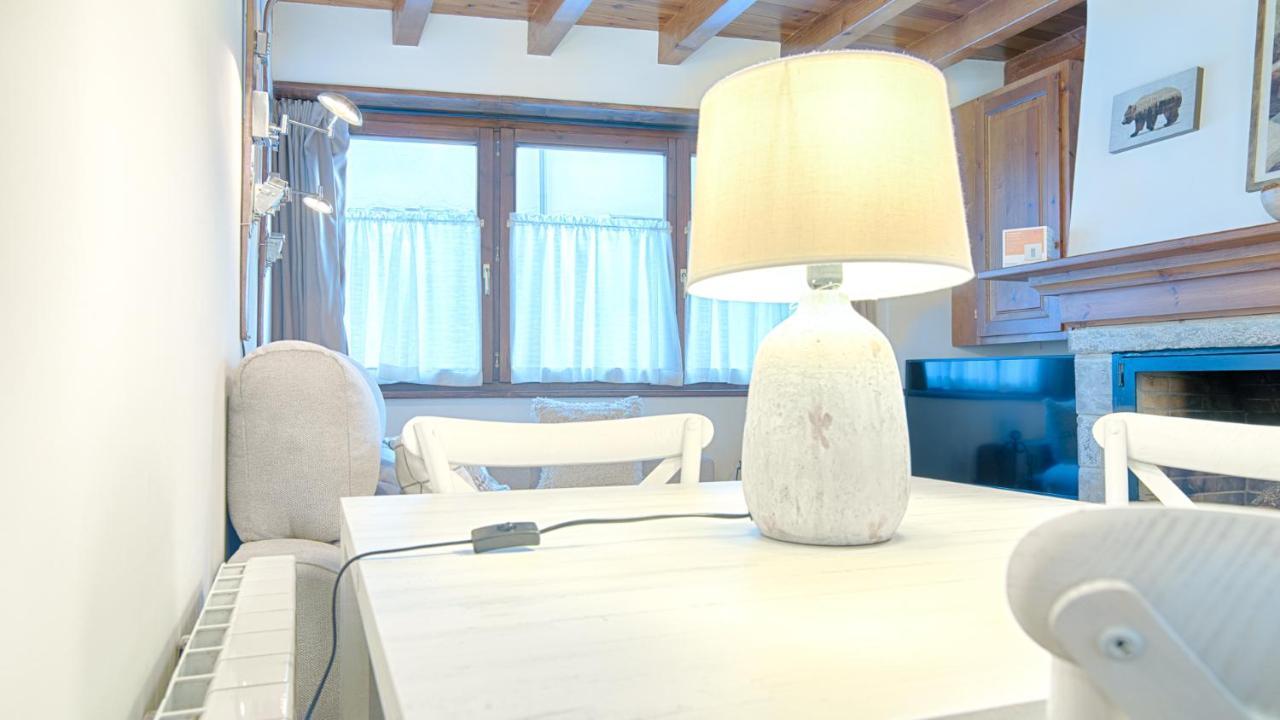 לס Saplan Real Estate Carlac מראה חיצוני תמונה